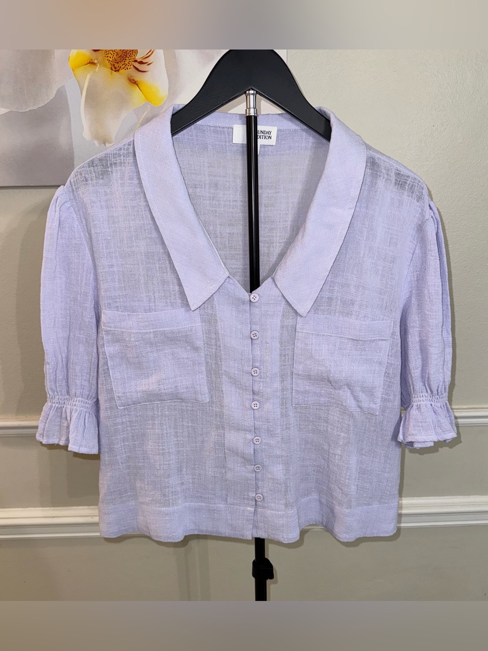 Sunday Edition Lilac Button-Front Short Sleeve Blouse! Size Large.